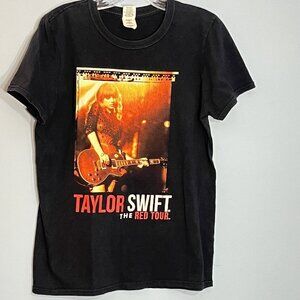 Taylor Swift The Red Tour 2013 T-Shirt Women Small Black Concert Graphic Dates